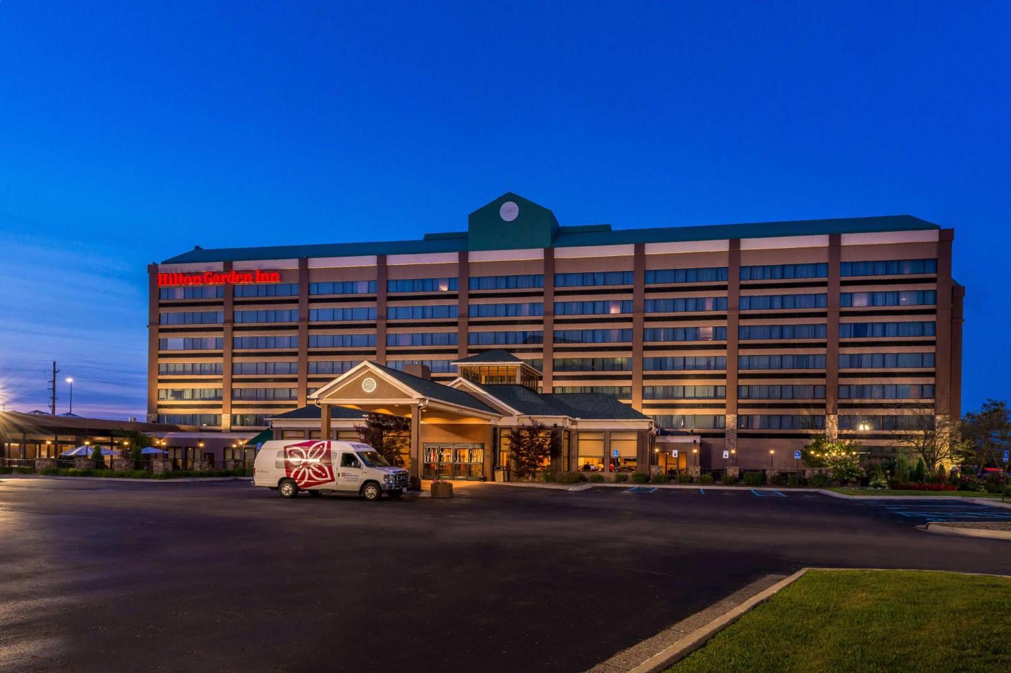 Hilton Garden Inn Detroit Southfield Exterior foto